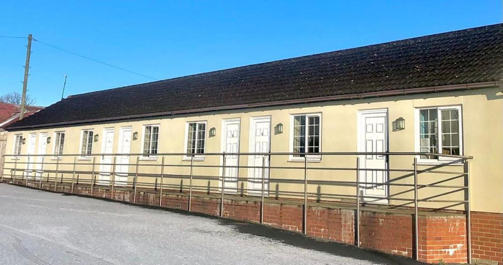 The Manor Inn Pub And Steakhouse, Fridaythorpe, Driffield — Photos 1